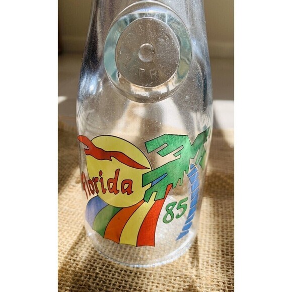 Vintage 80s Colorful Bright “Florida 85” Carafe Juice Or Wine Pitcher - Picture 3 of 3